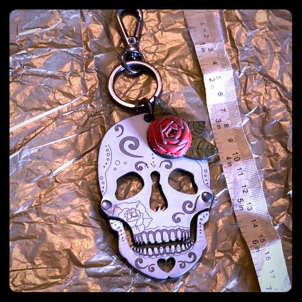 Nada sawaya purse key chain